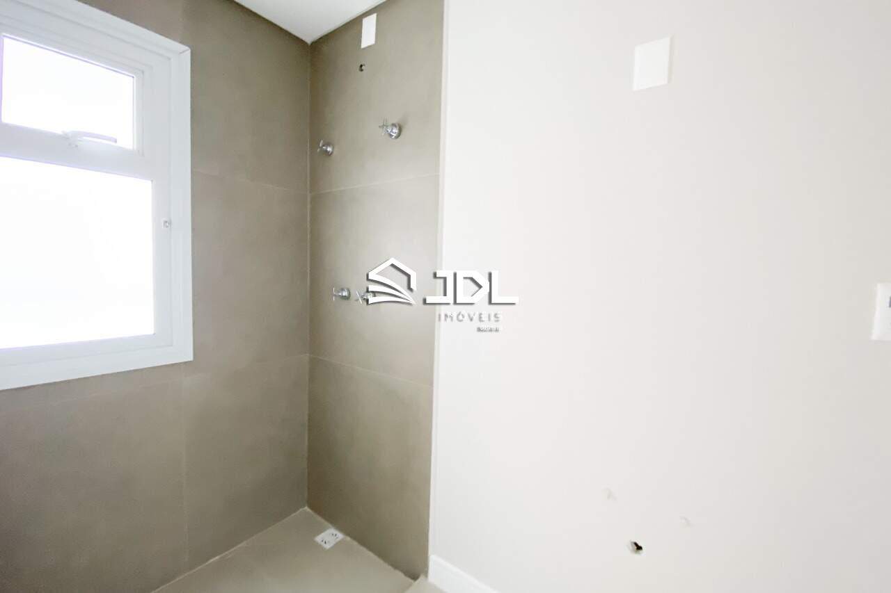 Apartamento à venda no bairro Velha: 