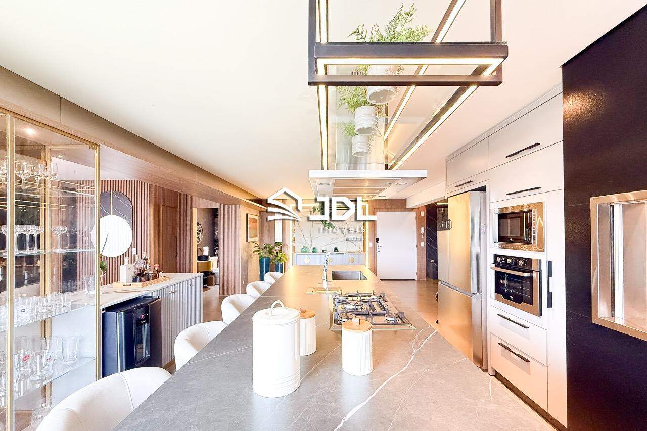 Cobertura à venda no bairro Vila Nova: 