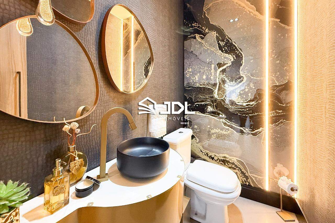 Cobertura à venda no bairro Vila Nova: 