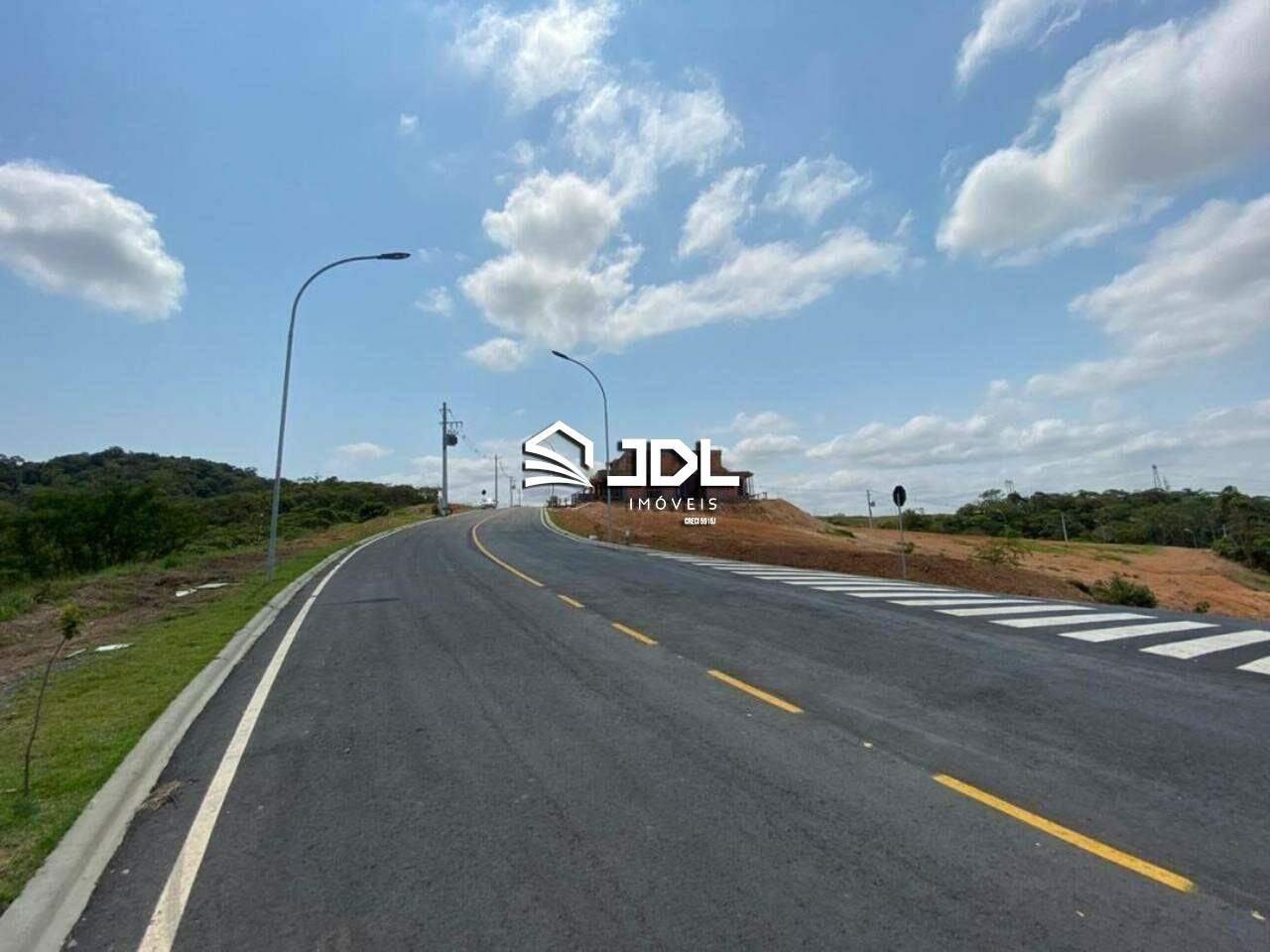 Terreno à venda no bairro Ponta Aguda: 