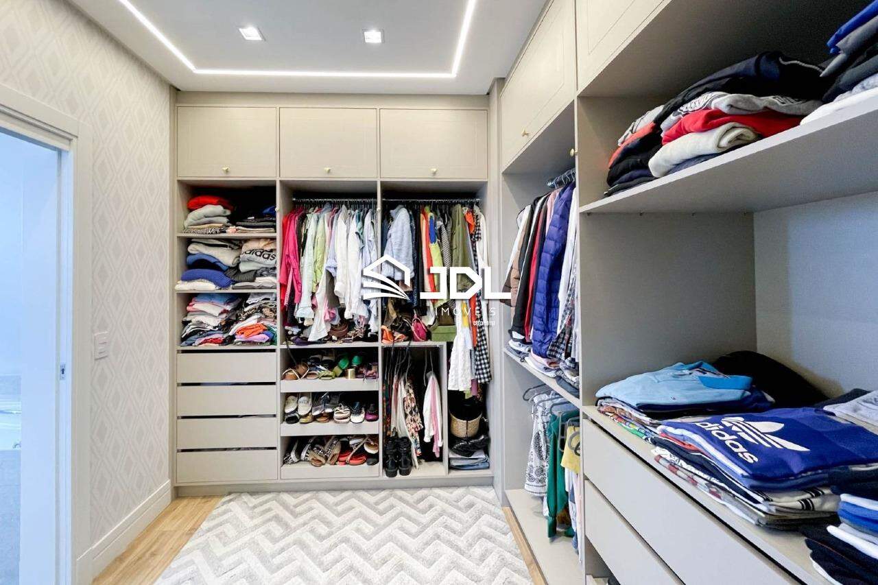 Apartamento à venda no bairro Victor Konder: 