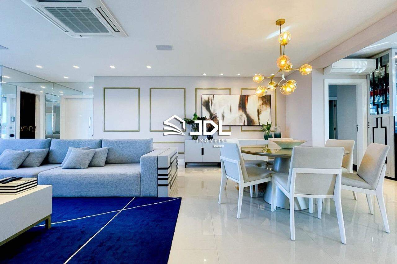 Apartamento à venda no bairro Victor Konder: 