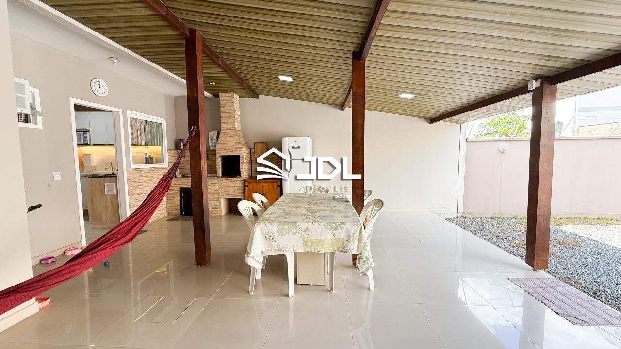 Casa à venda no bairro Salto do Norte: 