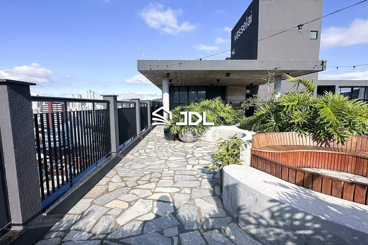 Apartamento à venda no bairro Vila Nova: 