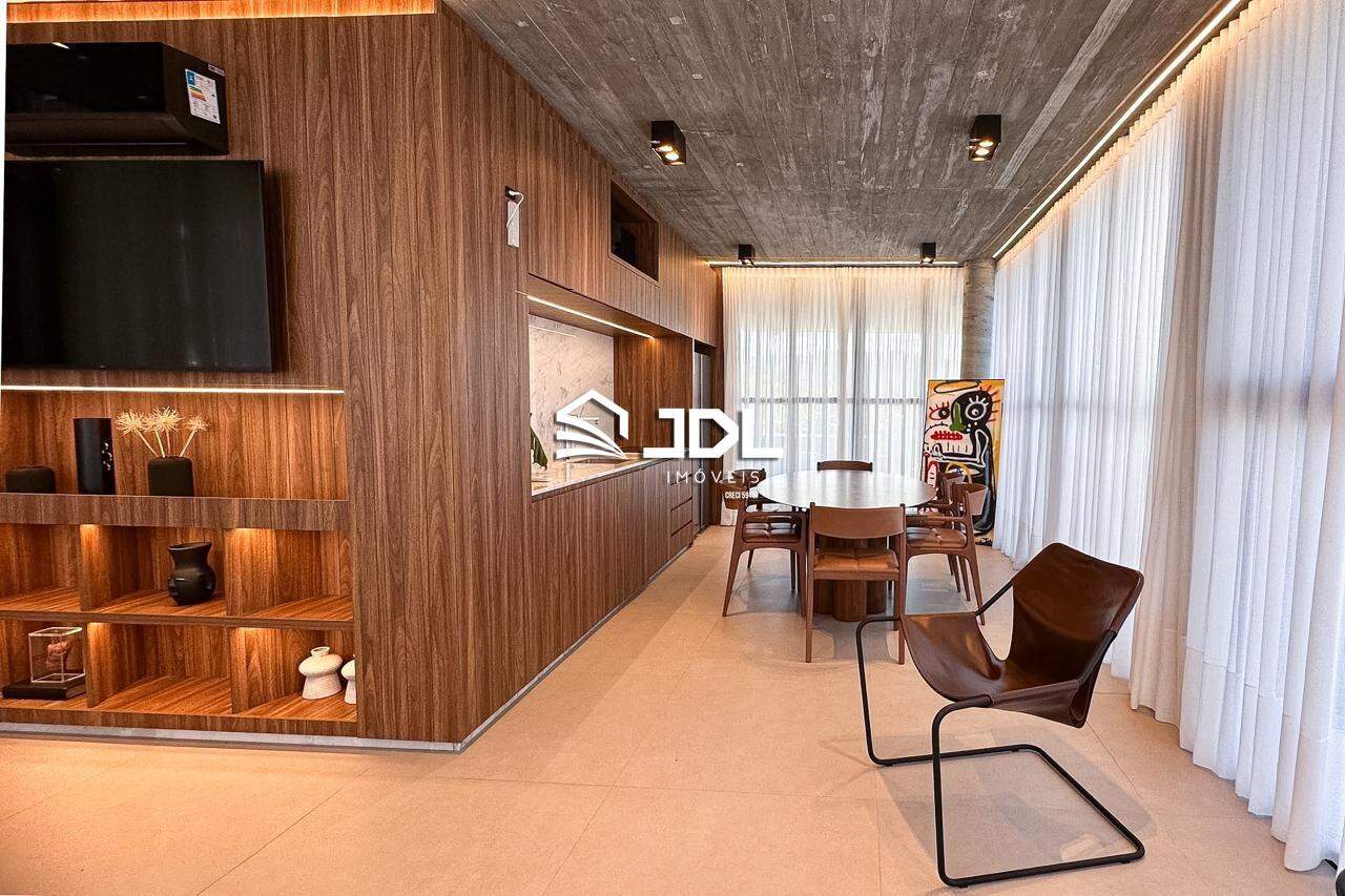 Apartamento à venda no bairro Vila Nova: 