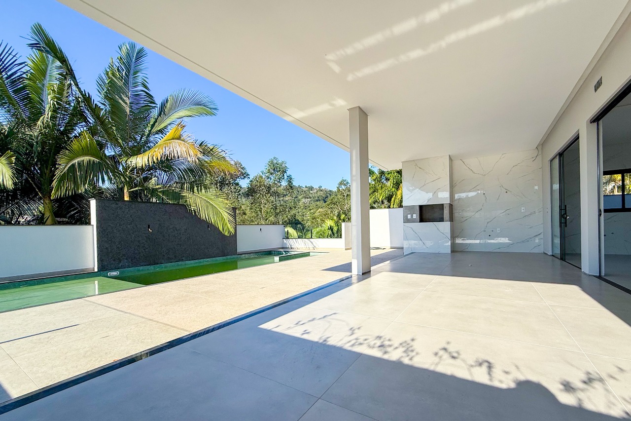 Casa à venda no bairro Itoupava Central: 