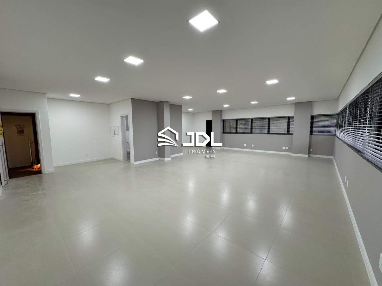 Sala à venda no bairro Garcia: