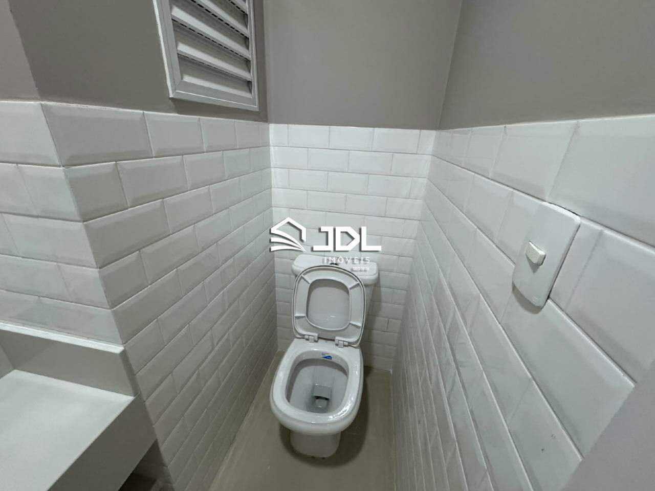 Sala à venda no bairro Garcia: