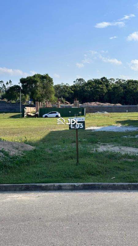 Terreno à venda no bairro Centro: