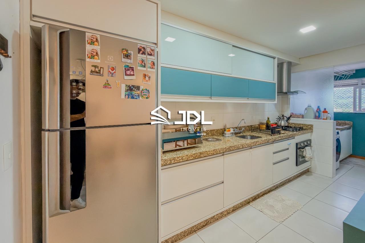 Apartamento à venda no bairro Escola Agrícola: 