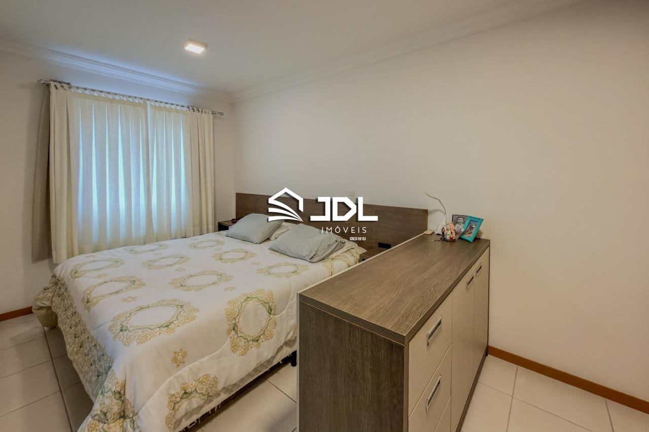 Apartamento à venda no bairro Escola Agrícola: 