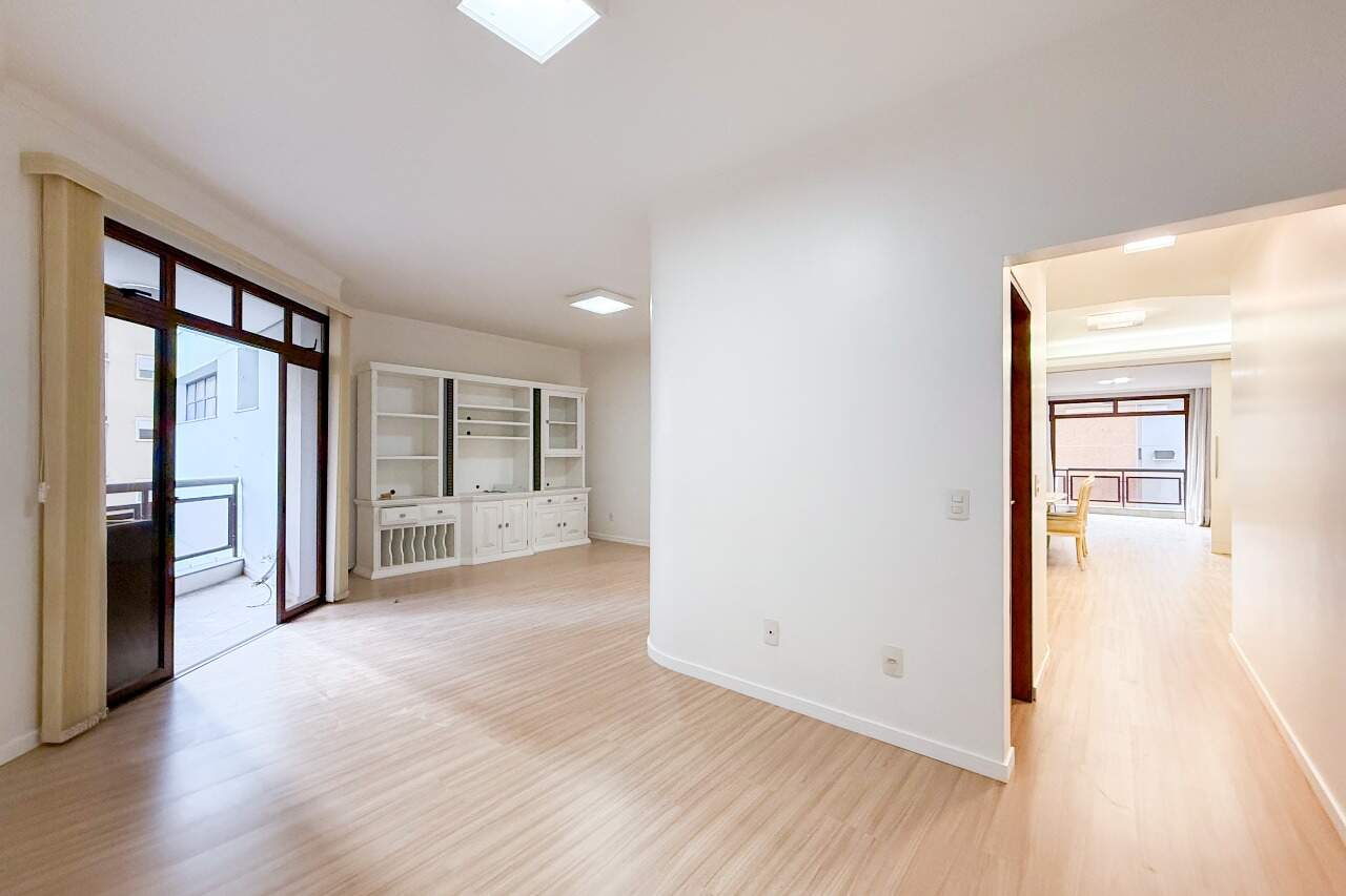 Apartamento à venda no bairro Jardim Blumenau: