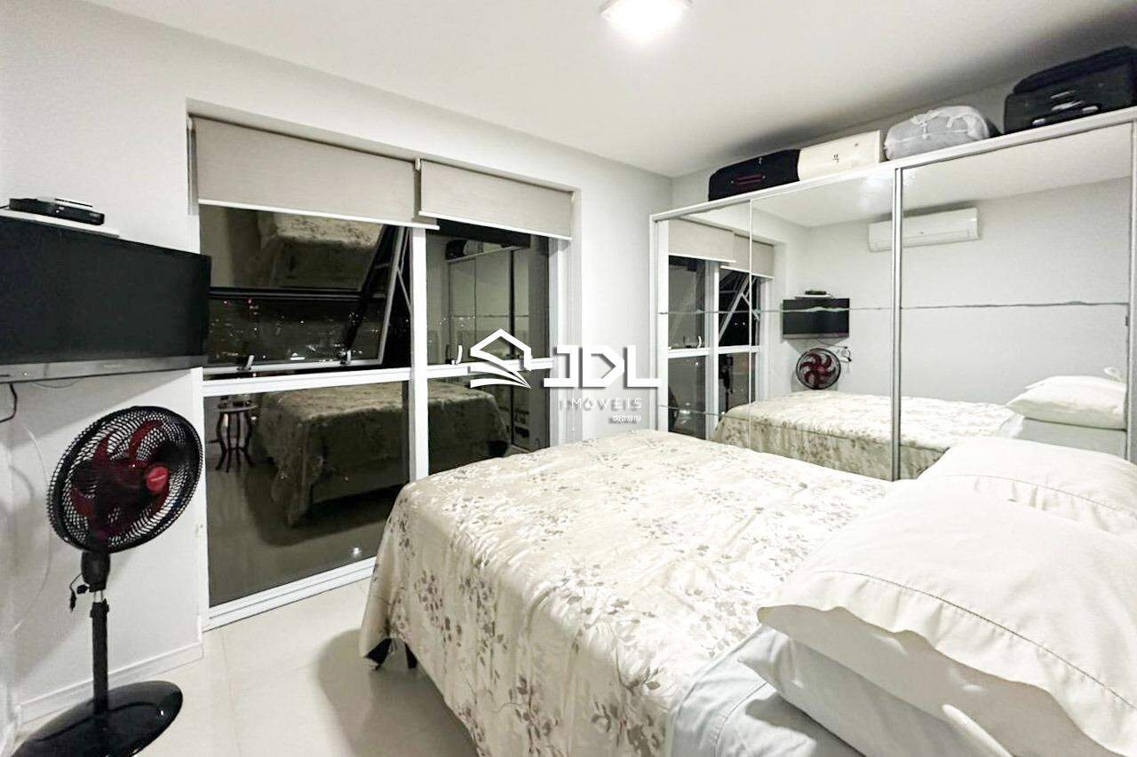Apartamento à venda no bairro Itoupava Seca: 