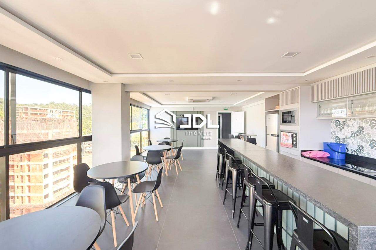 Apartamento à venda no bairro Velha: 