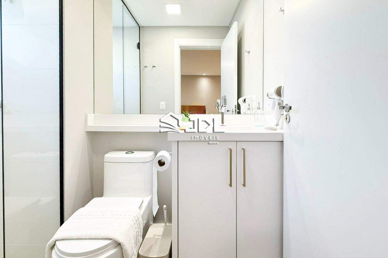 Apartamento à venda no bairro Velha: 