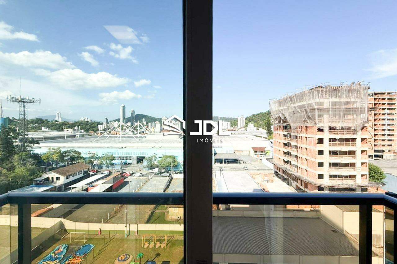 Apartamento à venda no bairro Velha: 