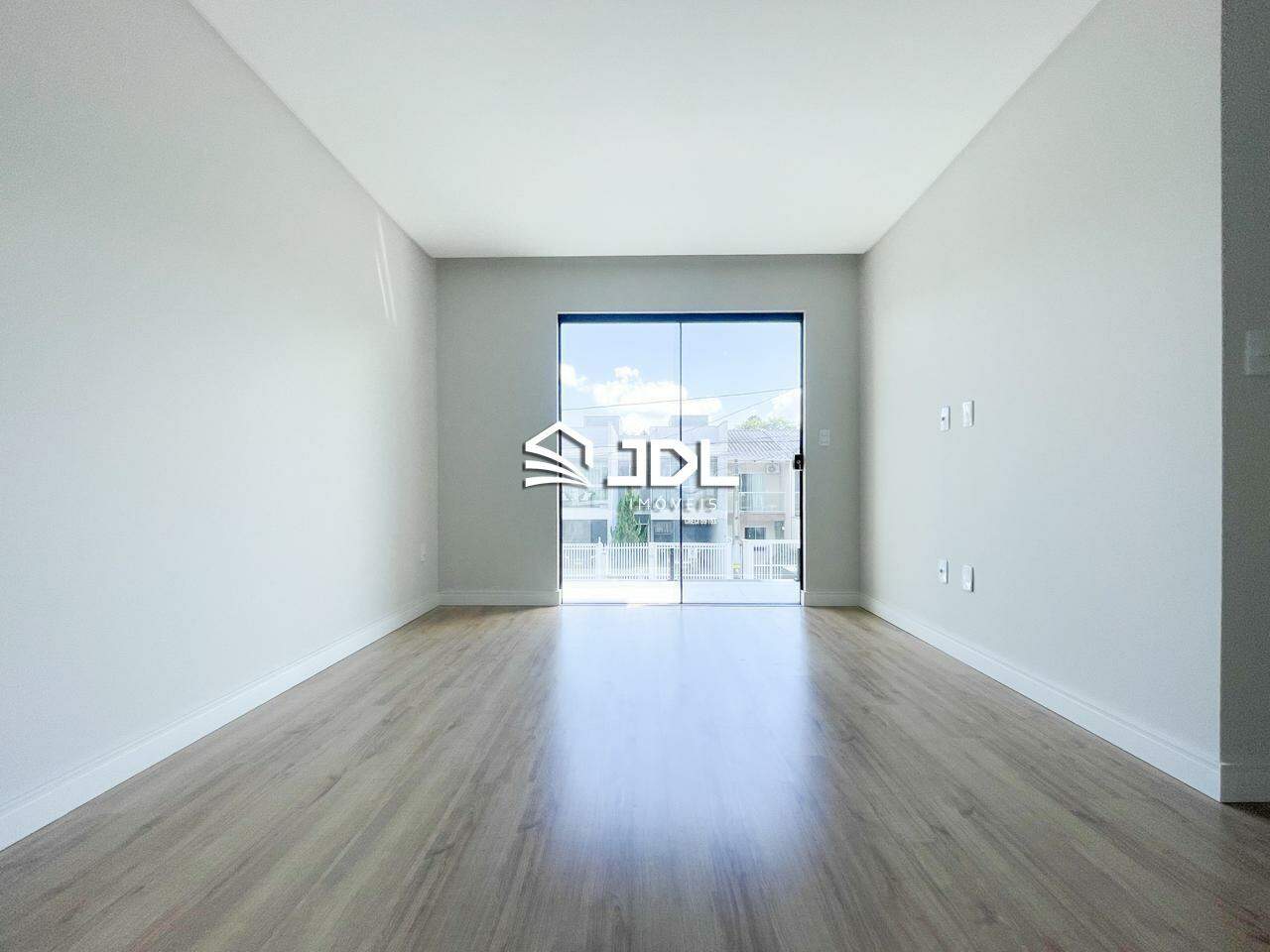 Casa à venda no bairro Velha: 