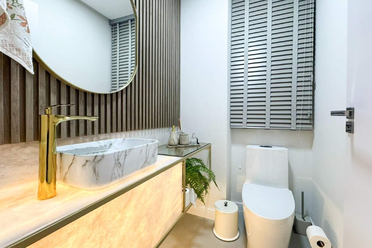 Apartamento à venda no bairro Velha: 