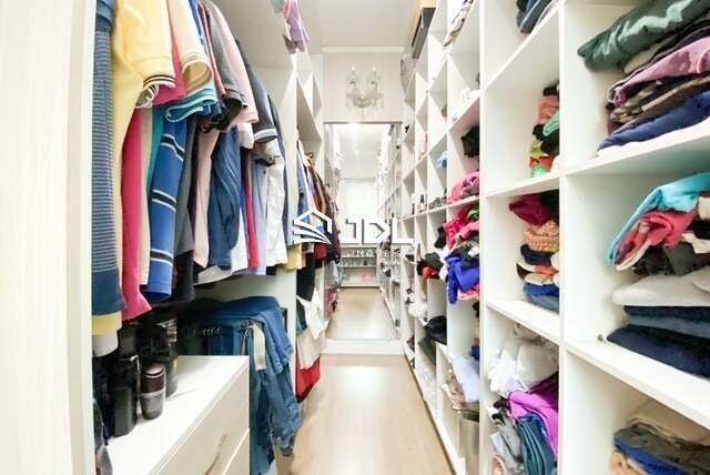 Casa à venda no bairro Água Verde: 