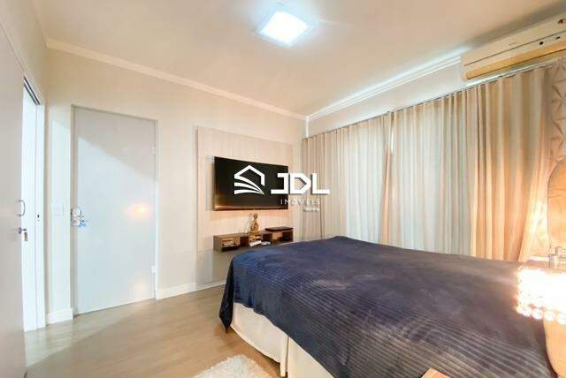 Casa à venda no bairro Água Verde: 