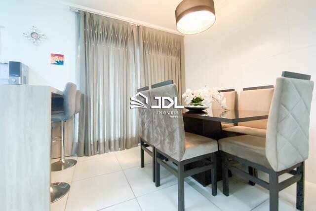 Casa à venda no bairro Água Verde: 