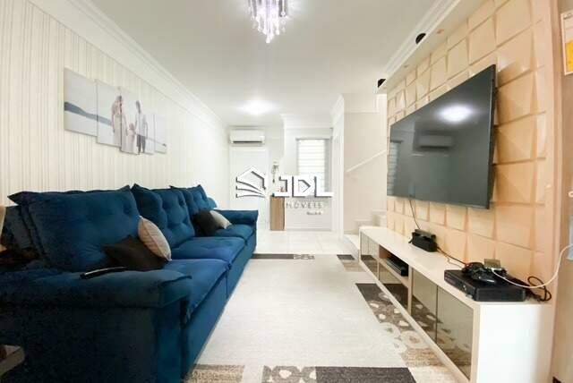 Casa à venda no bairro Água Verde: 