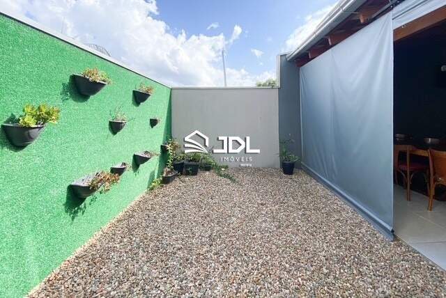 Casa à venda no bairro Água Verde: 