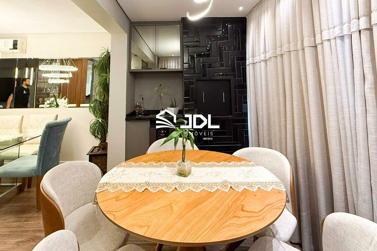 Apartamento à venda no bairro Velha: