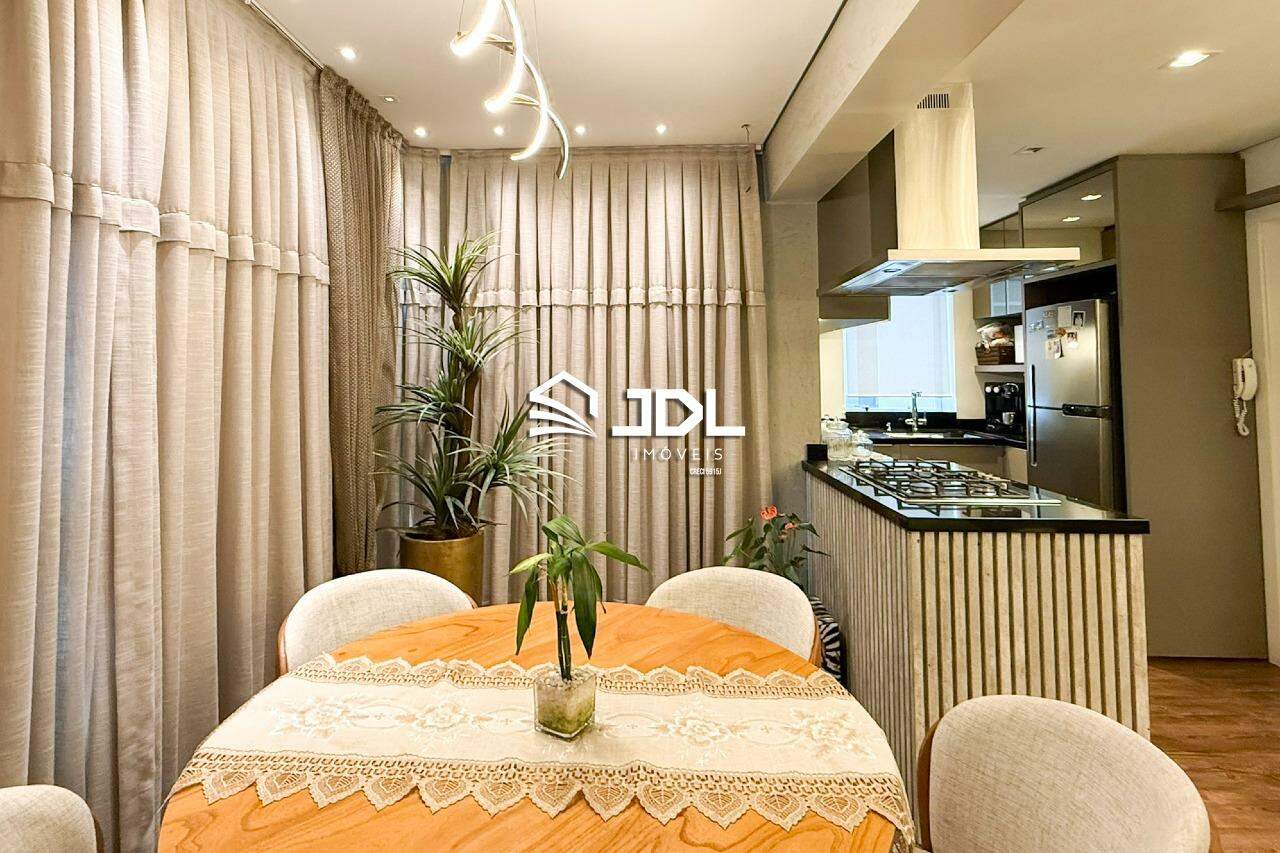 Apartamento à venda no bairro Velha: