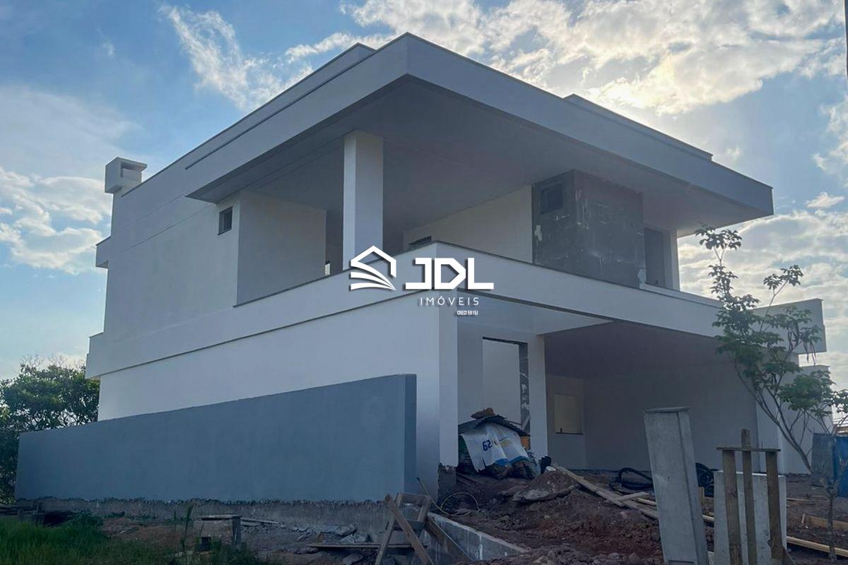 Casa à venda no bairro Ponta Aguda: 