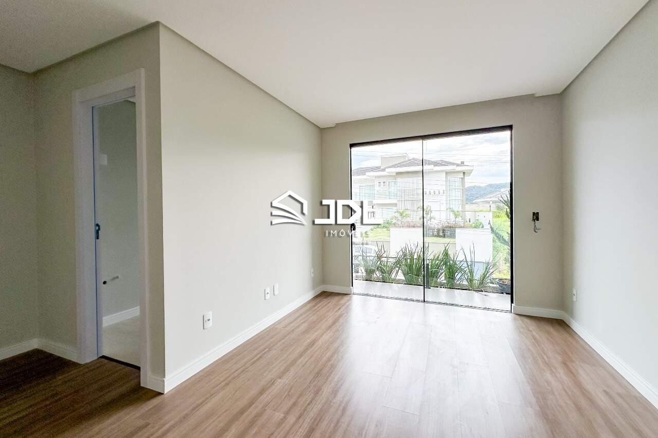 Casa à venda no bairro Ponta Aguda: 