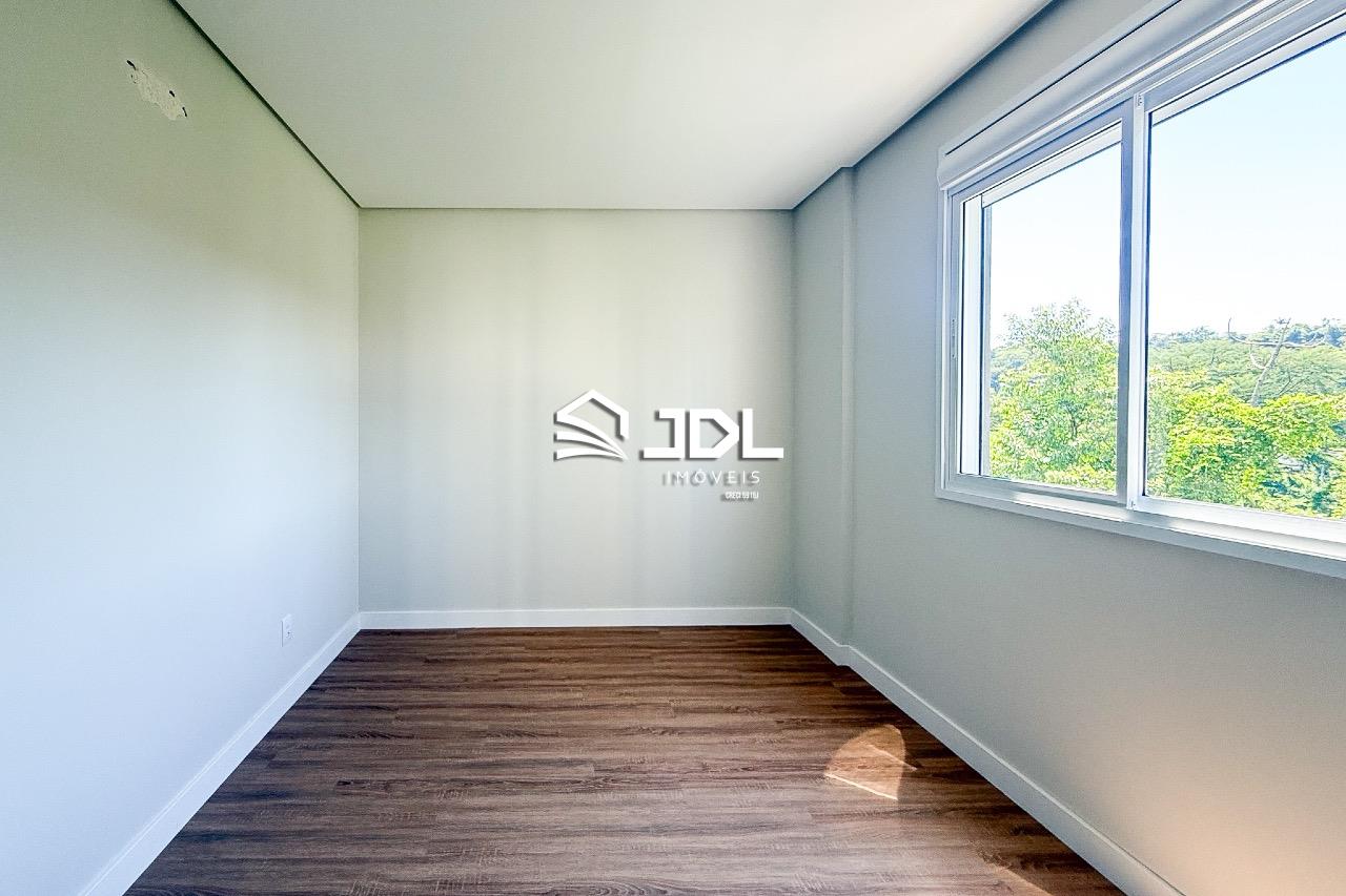 Apartamento à venda no bairro Velha: 