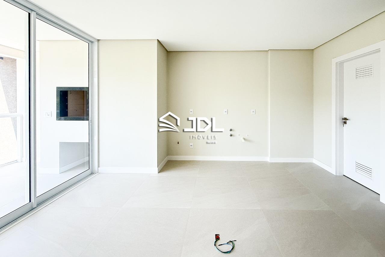 Apartamento à venda no bairro Velha: 