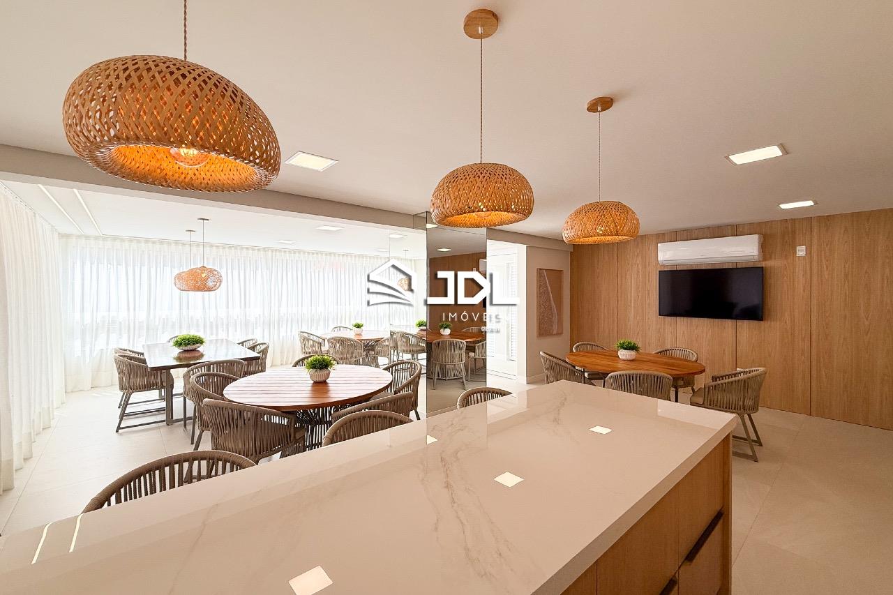 Apartamento à venda no bairro Velha: 