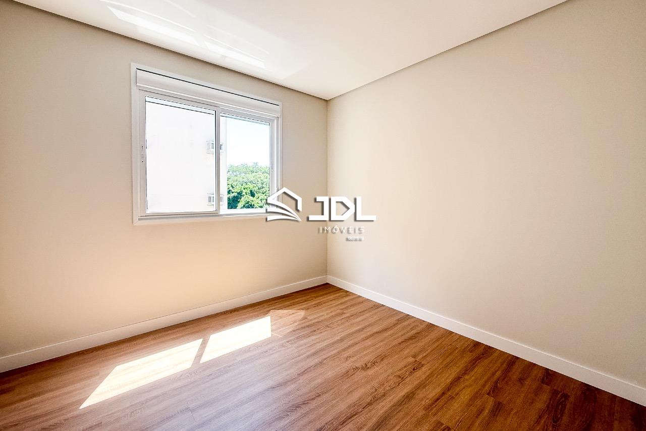 Apartamento à venda no bairro Velha: 