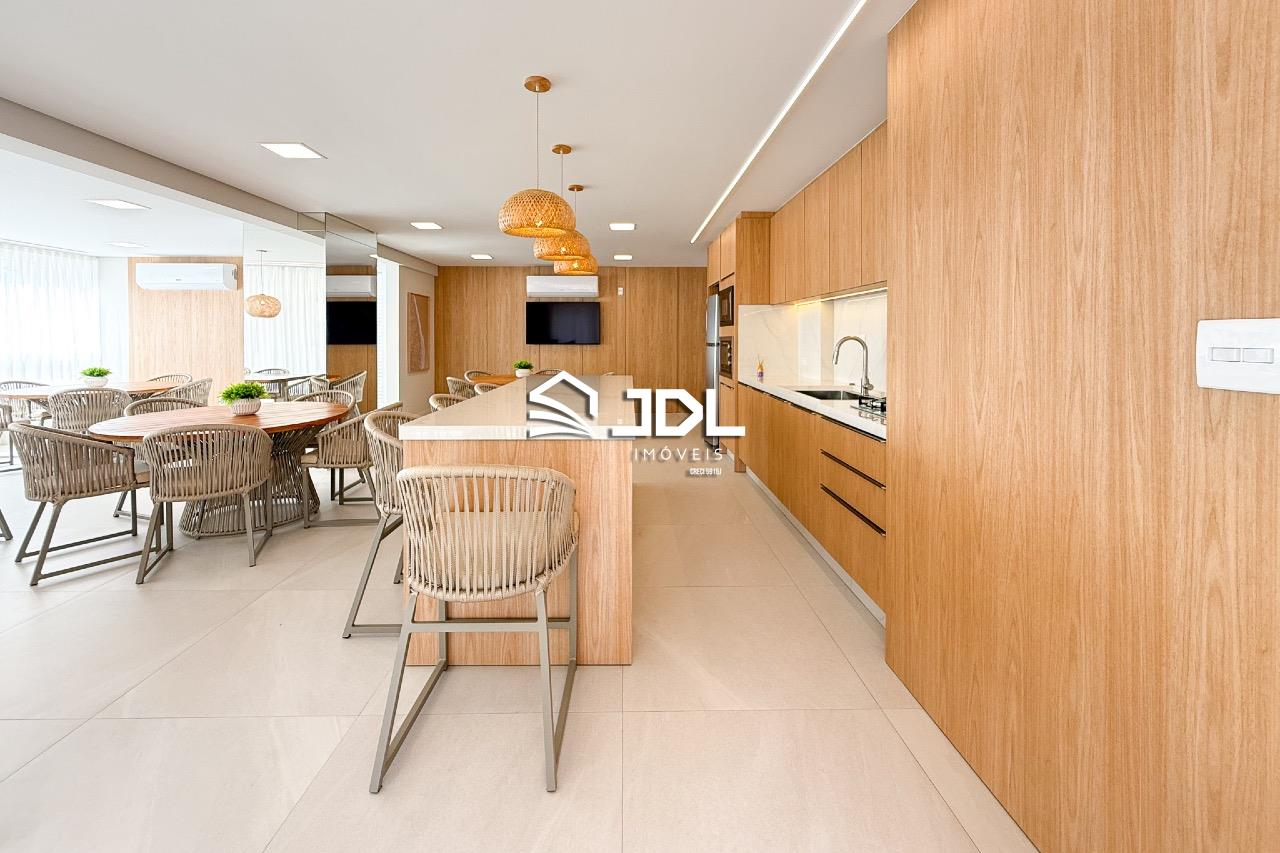 Apartamento à venda no bairro Velha: 