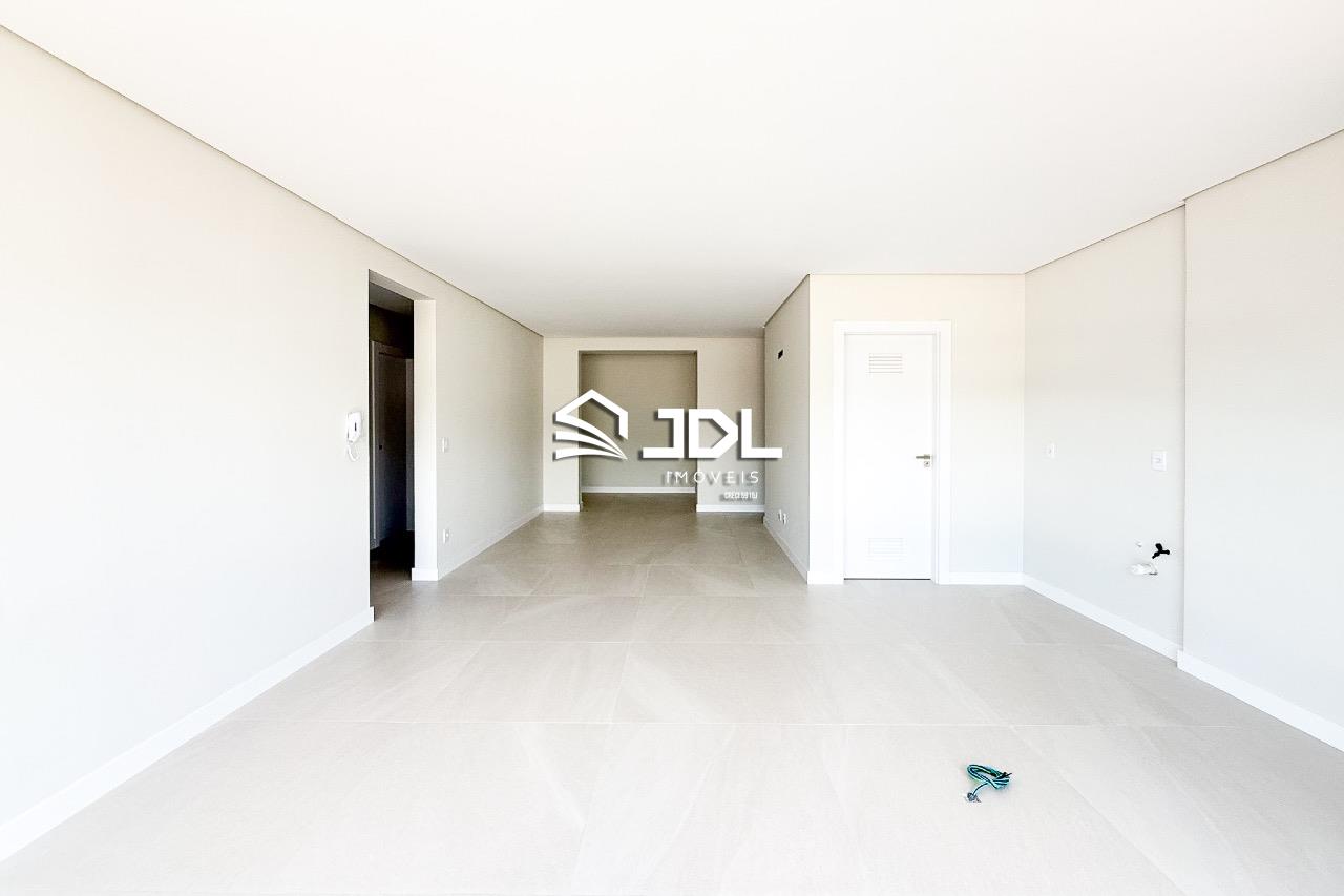 Apartamento à venda no bairro Velha: 