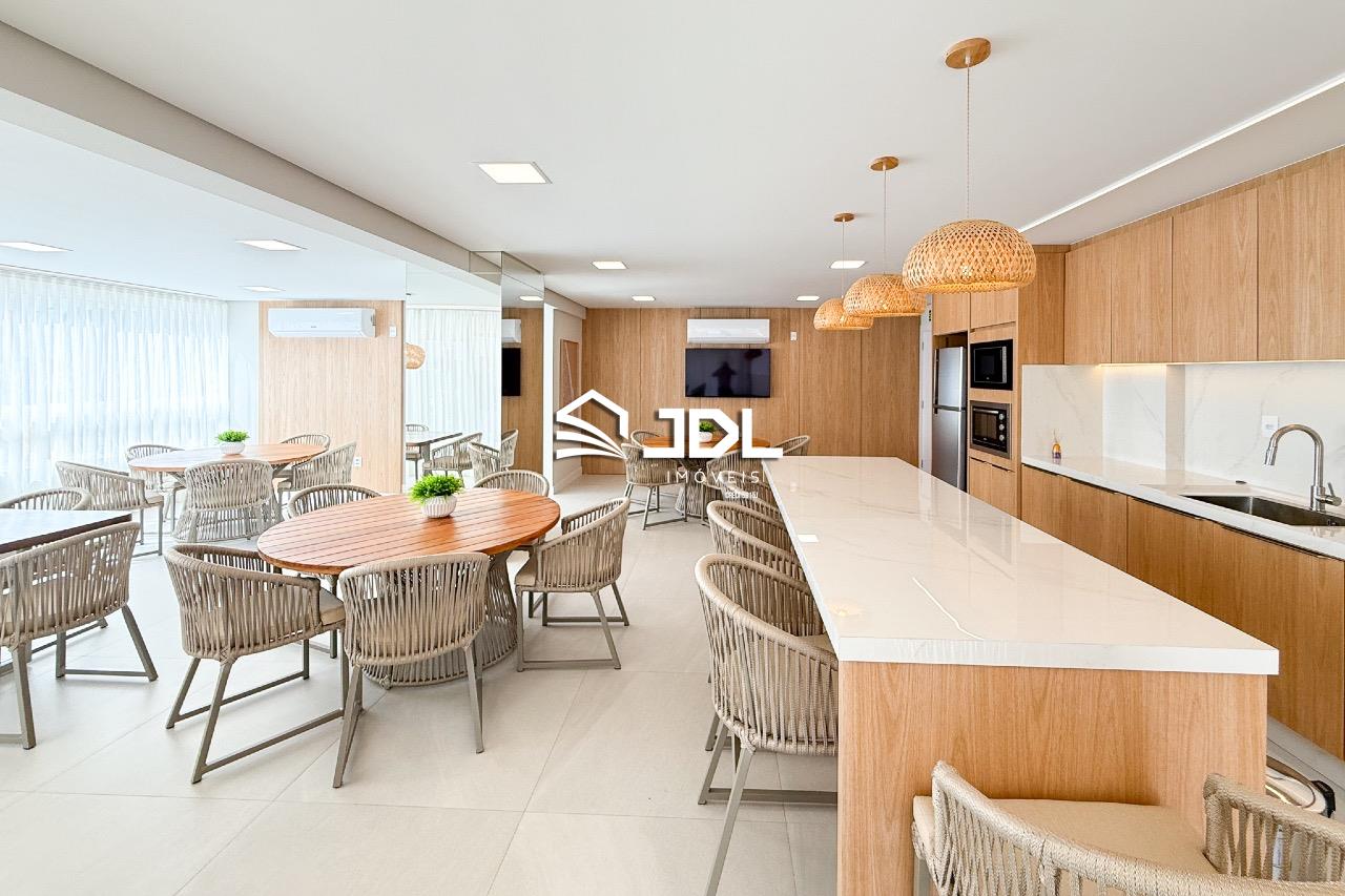 Apartamento à venda no bairro Velha: 