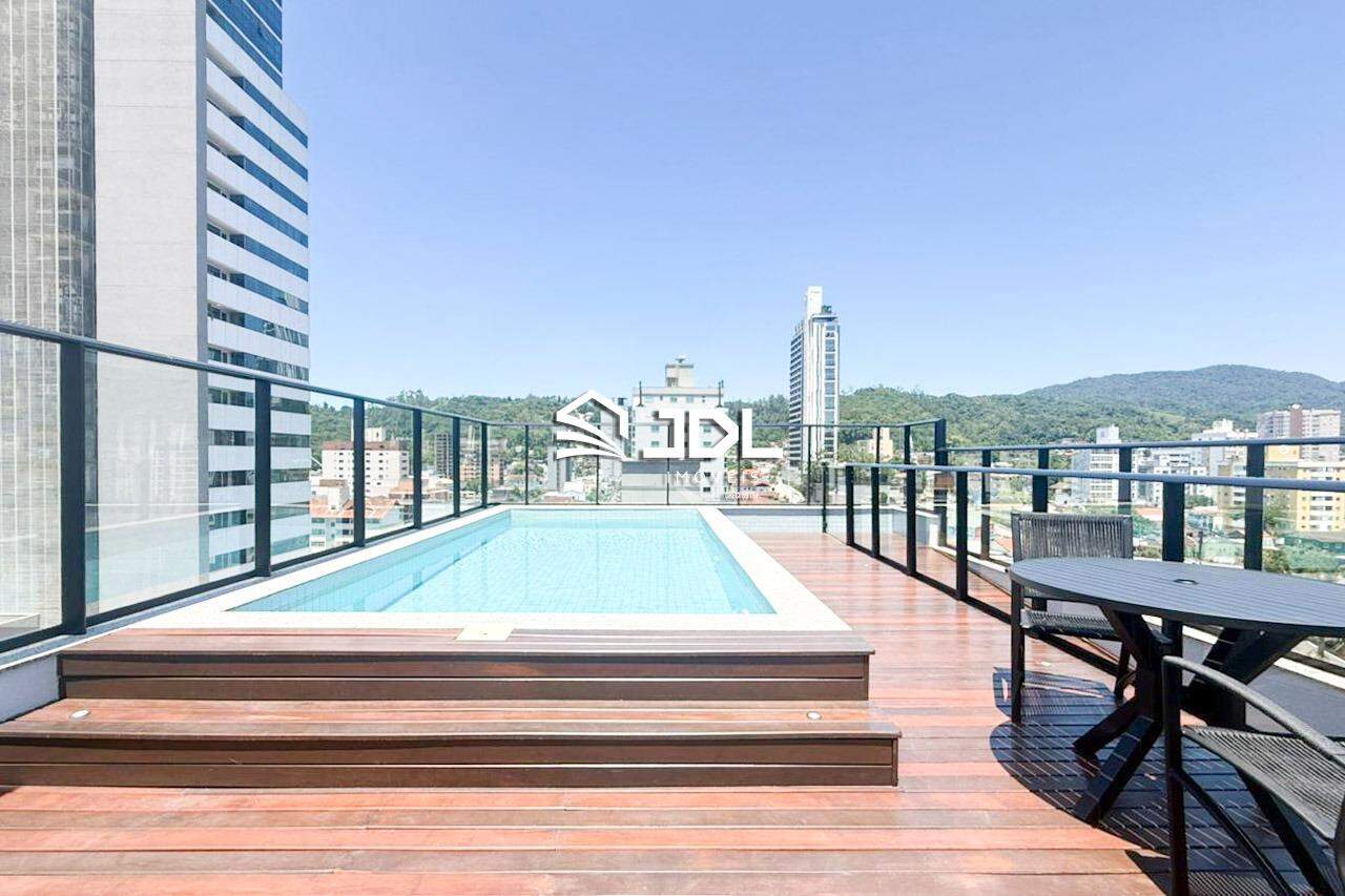 Apartamento à venda no bairro Velha: 