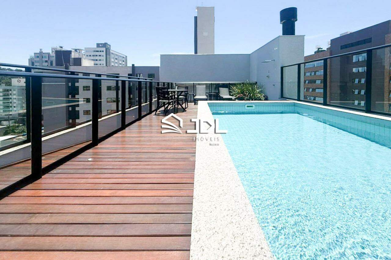 Apartamento à venda no bairro Velha: 