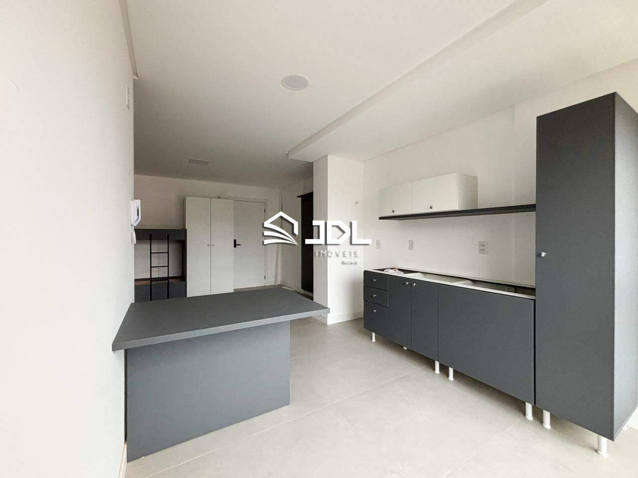 Apartamento à venda no bairro Centro: 