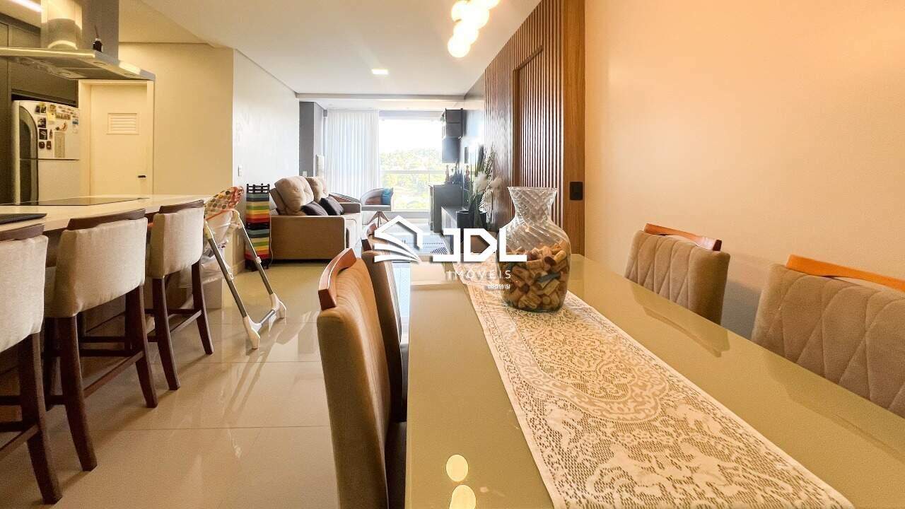 Apartamento à venda no bairro Escola Agrícola: 
