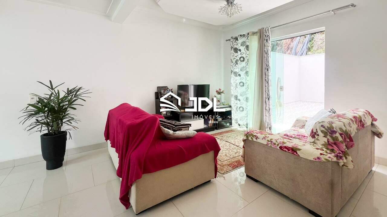 Casa à venda no bairro Fortaleza Alta: 