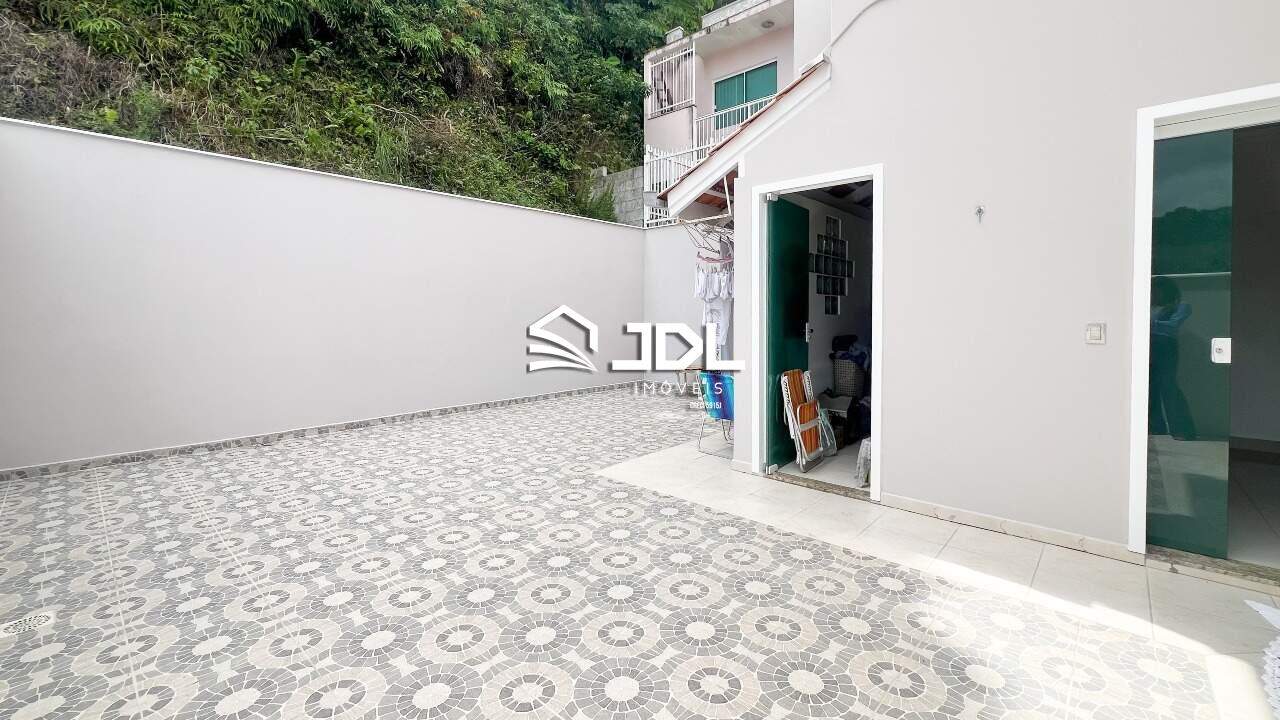 Casa à venda no bairro Fortaleza Alta: 