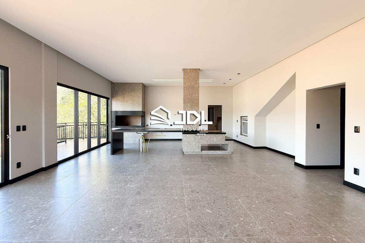 Casa à venda no bairro Cedro Alto: 