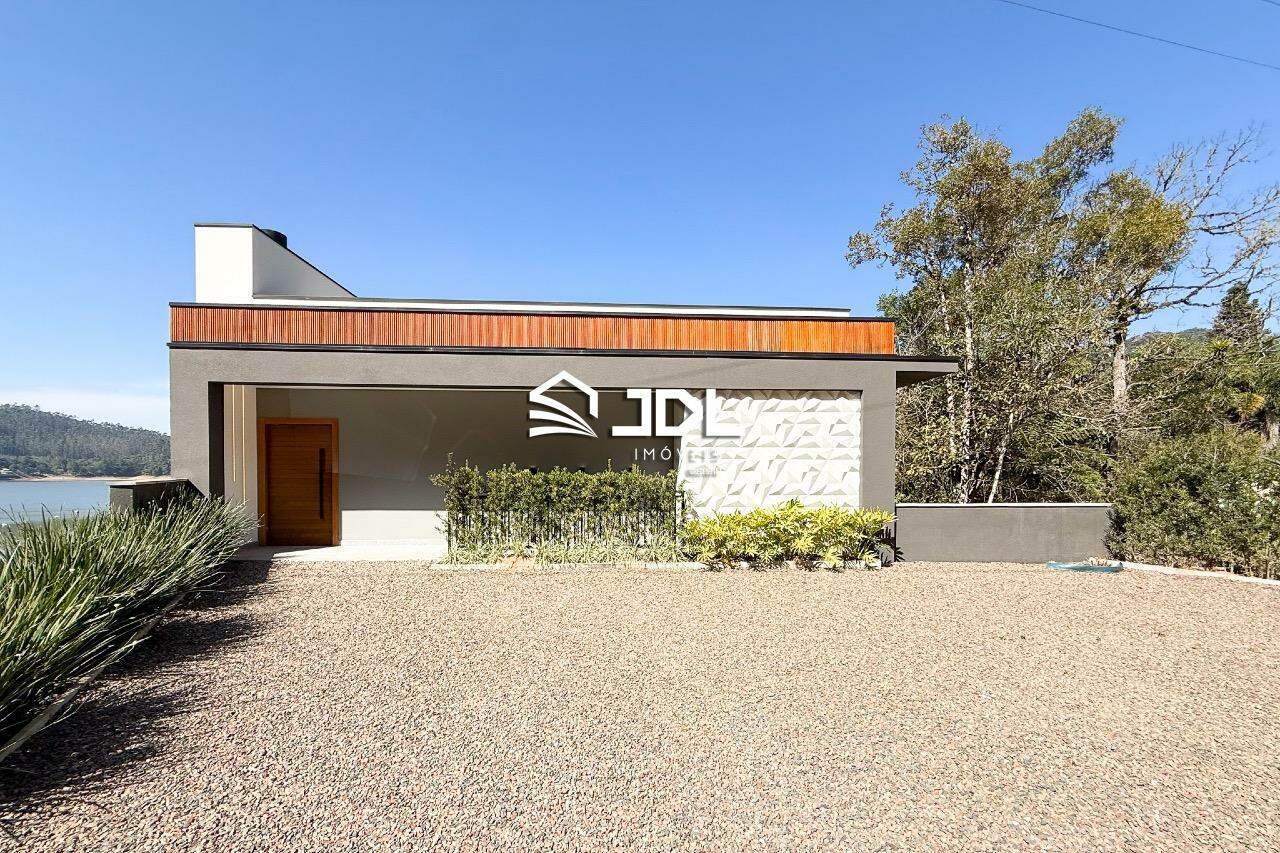 Casa à venda no bairro Cedro Alto: 