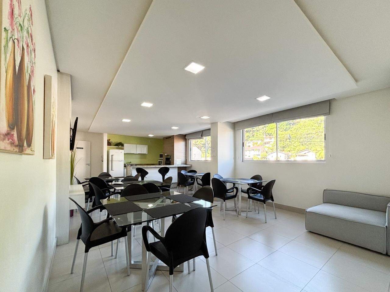 Apartamento à venda no bairro Itoupava Seca: 