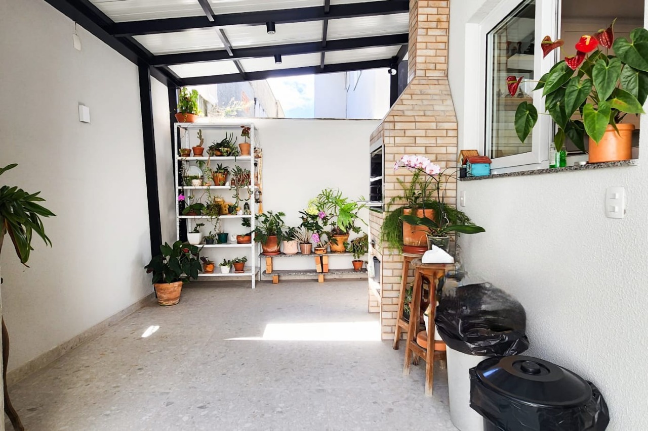 Casa à venda no bairro Velha: 