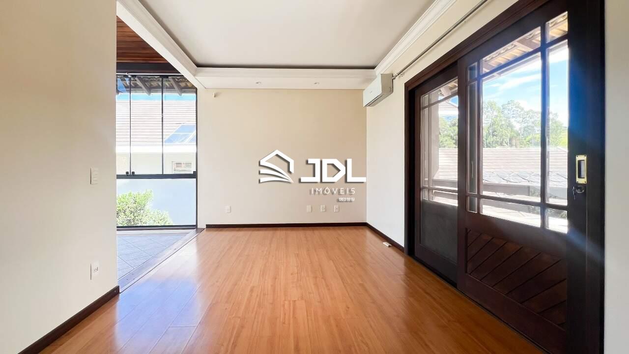 Casa à venda no bairro Itoupava Norte: 