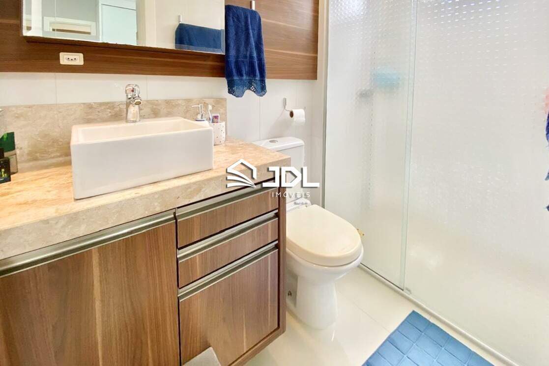 Apartamento à venda no bairro Vila Nova: 